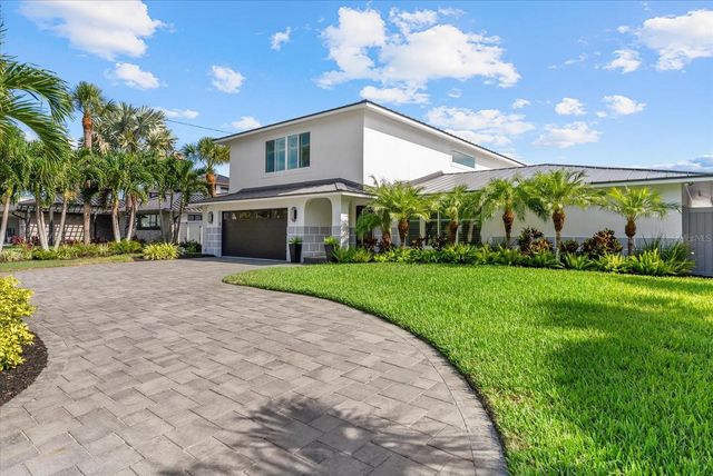 813 IDLEWILD WAY, Sarasota, FL 34242