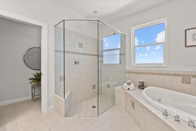 813 IDLEWILD WAY, Sarasota, FL 34242