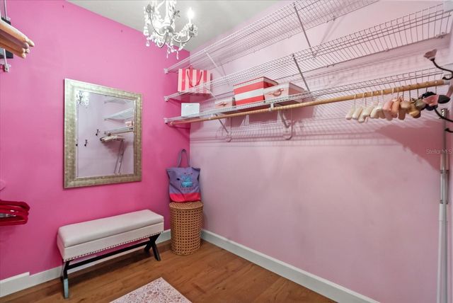 813 IDLEWILD WAY, Sarasota, FL 34242