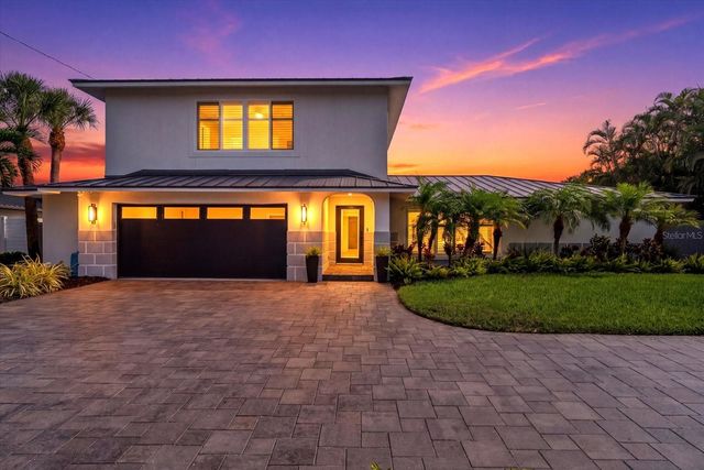 813 IDLEWILD WAY, Sarasota, FL 34242