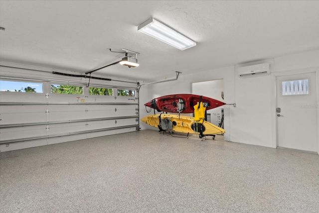 813 IDLEWILD WAY, Sarasota, FL 34242
