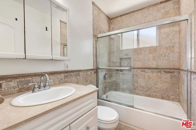 1015 Ashland Avenue 3, Santa Monica, CA 90405