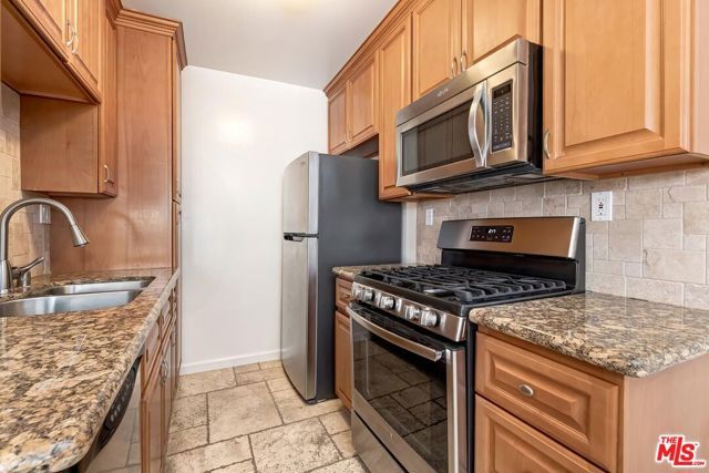 1015 Ashland Avenue 3, Santa Monica, CA 90405