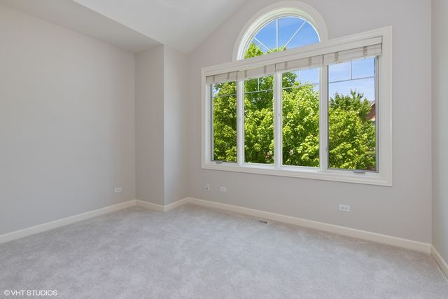 21 NORTHFIELD Terrace 21, Wheeling, IL 60090