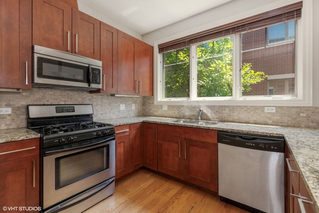 21 NORTHFIELD Terrace 21, Wheeling, IL 60090