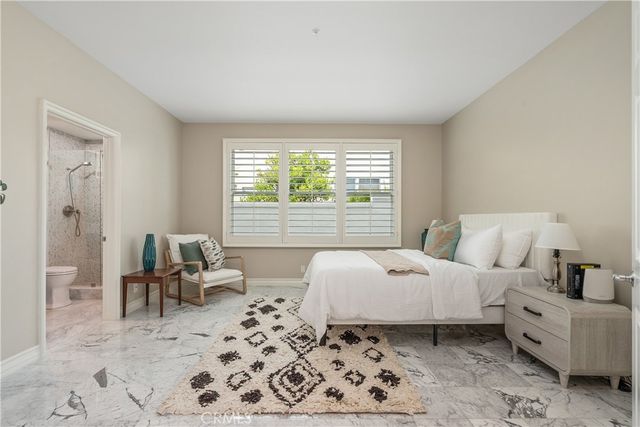 24918 Vista Verenda, Woodland Hills, CA 91367