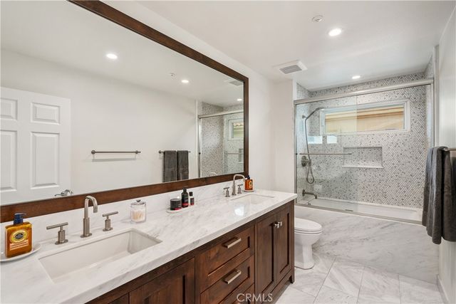 24918 Vista Verenda, Woodland Hills, CA 91367