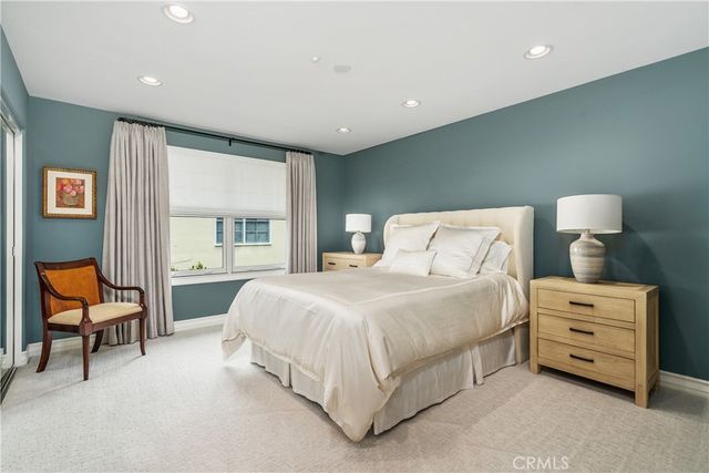24918 Vista Verenda, Woodland Hills, CA 91367
