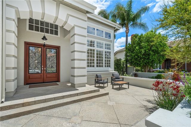 24918 Vista Verenda, Woodland Hills, CA 91367
