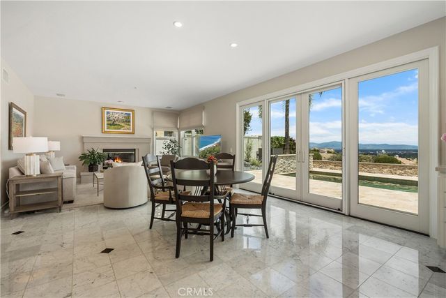 24918 Vista Verenda, Woodland Hills, CA 91367
