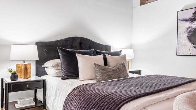 400 S Green Street 218, Chicago, IL 60607