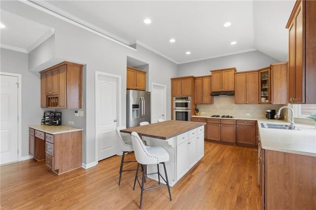 610 Wildmeadow Glenn, Cumming, GA 30040