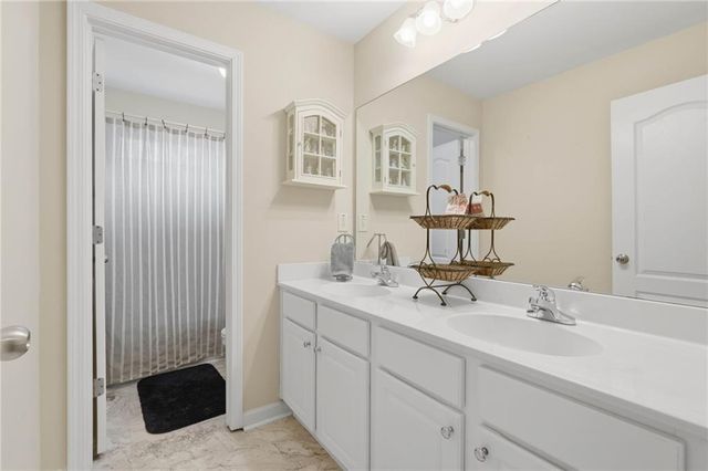 610 Wildmeadow Glenn, Cumming, GA 30040