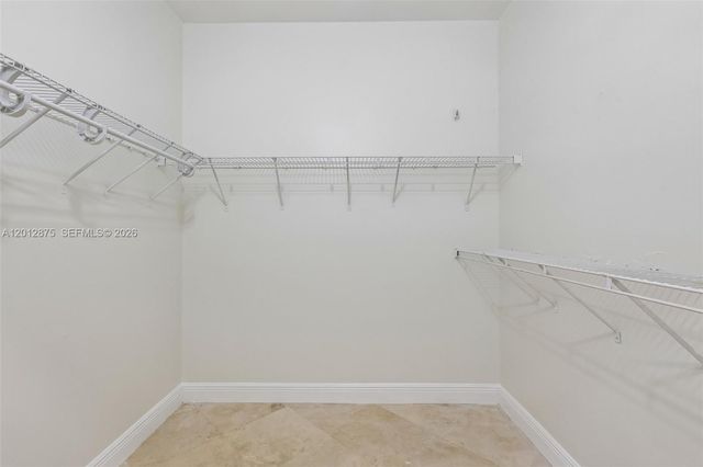 1290 Camellia Ln, Weston, FL 33326