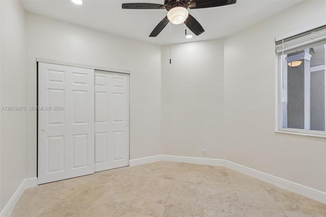 1290 Camellia Ln, Weston, FL 33326