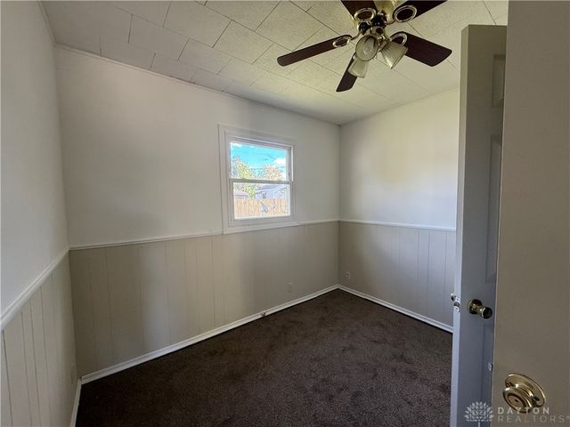 1040 S Central Avenue, Fairborn, OH 45324