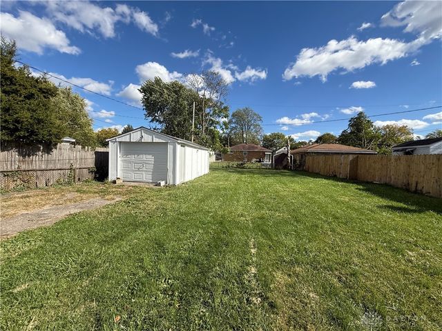 1040 S Central Avenue, Fairborn, OH 45324