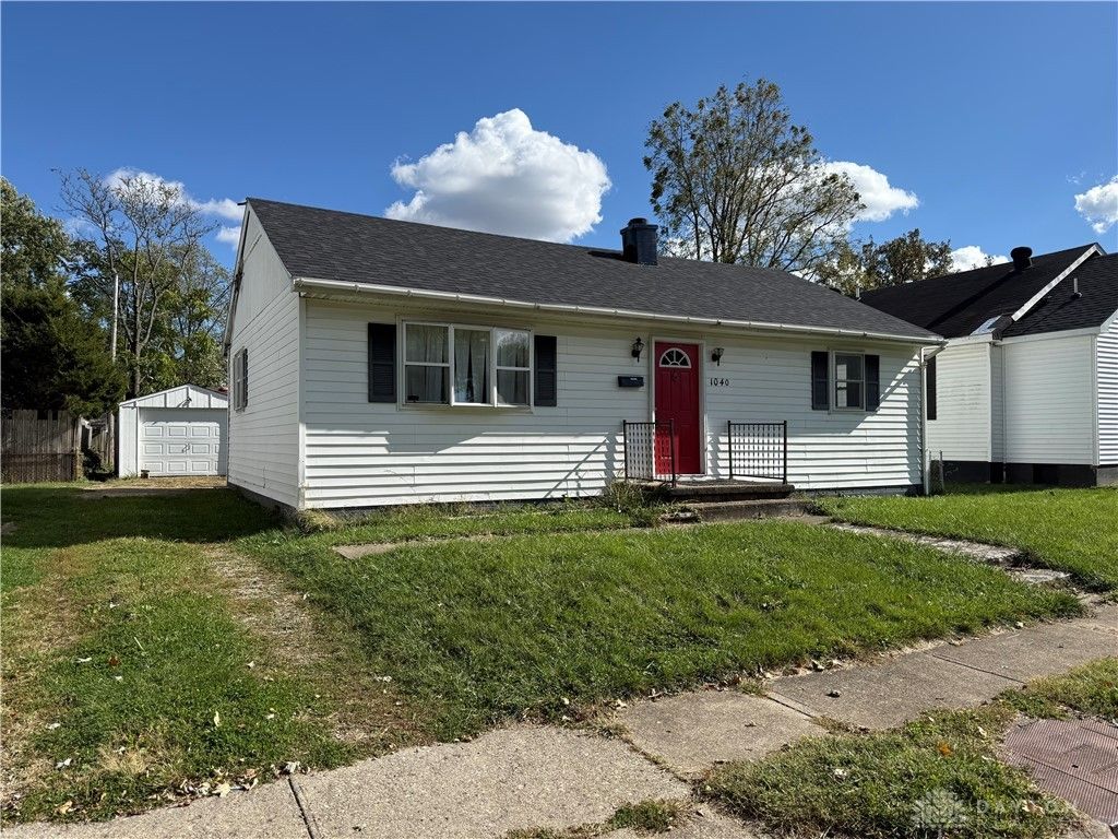 1040 S Central Avenue, Fairborn, OH 45324