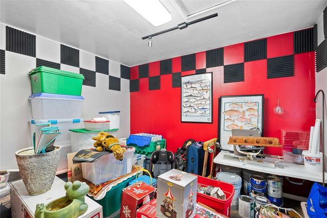 26334 LAWRENCE AVENUE, Wesley Chapel, FL 33544