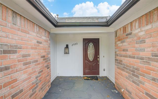 2503 Lively Lane, Sugar Land, TX 77479