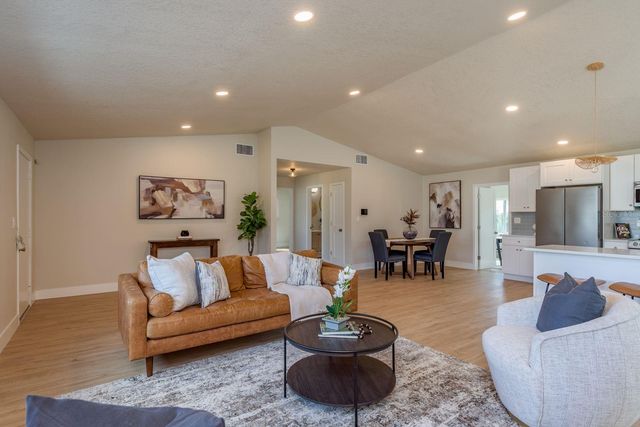 6040 VERMONT AVENUE, New Port Richey, FL 34653