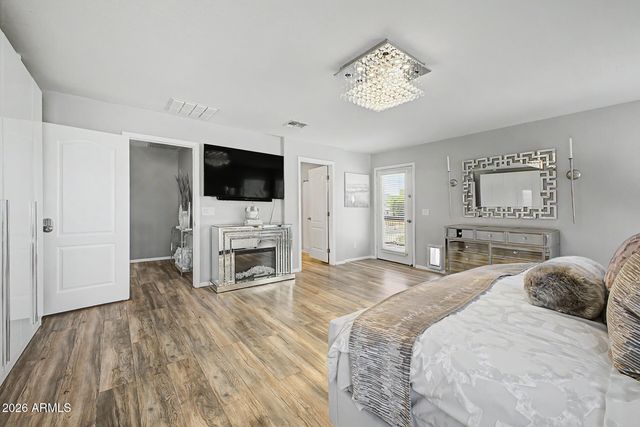 2826 E SAGUARO PARK Lane, Phoenix, AZ 85024