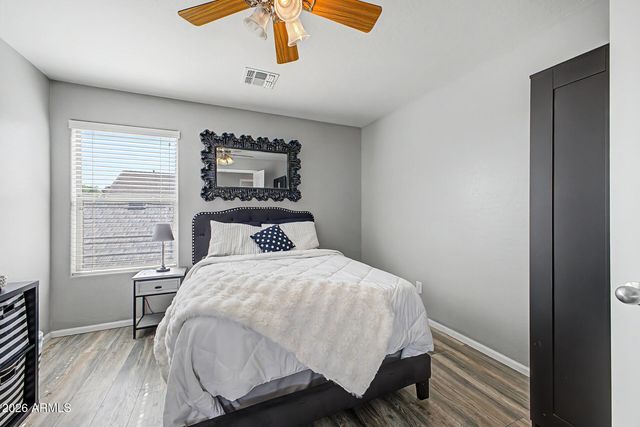 2826 E SAGUARO PARK Lane, Phoenix, AZ 85024