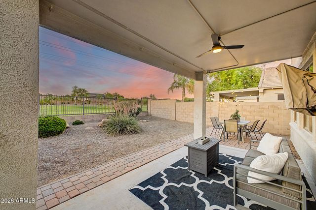 2826 E SAGUARO PARK Lane, Phoenix, AZ 85024