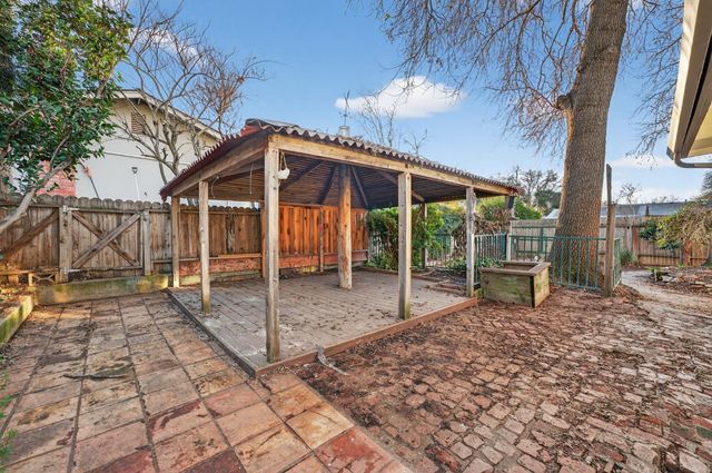 6531 Greencreek Way, Citrus Heights, CA 95621