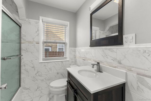 14592 OCONNOR Avenue, Allen Park, MI 48101