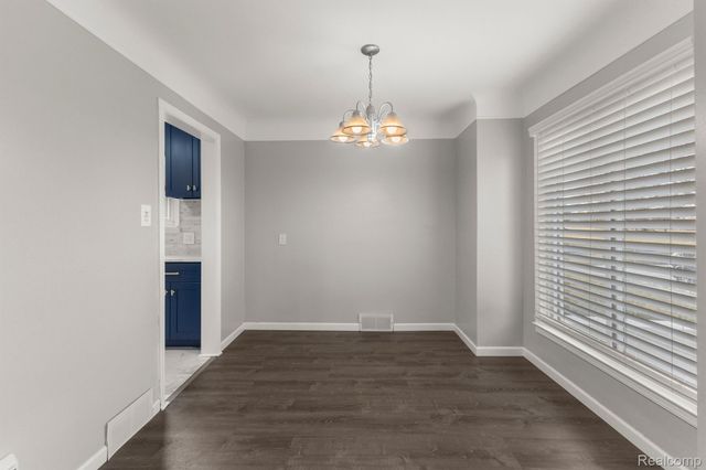 14592 OCONNOR Avenue, Allen Park, MI 48101
