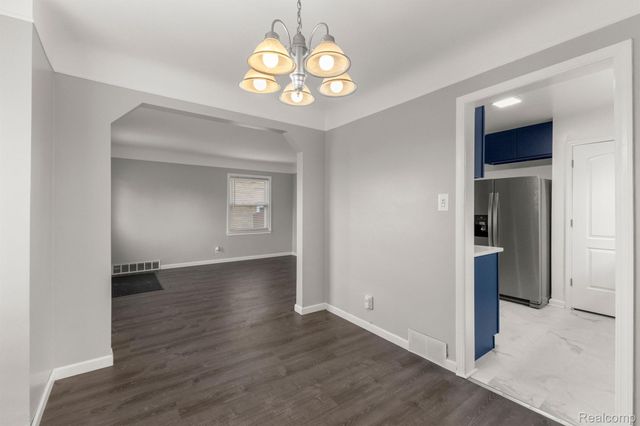 14592 OCONNOR Avenue, Allen Park, MI 48101
