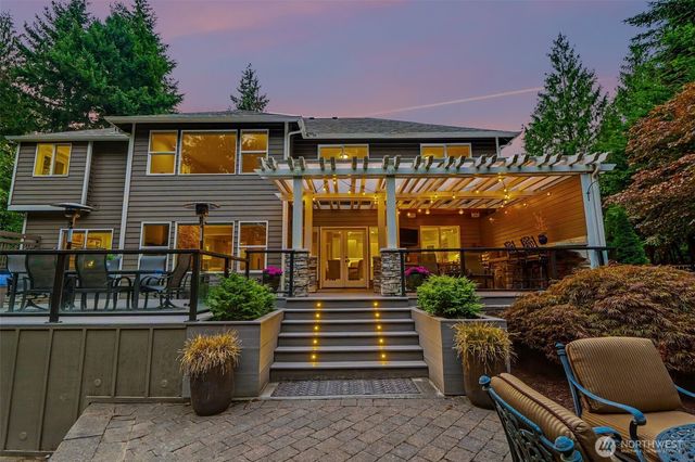 21708 82nd Avenue SE, Woodinville, WA 98072