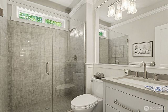 21708 82nd Avenue SE, Woodinville, WA 98072
