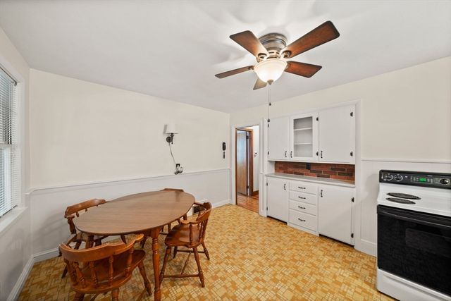 54 Safford St, Quincy, MA 02171