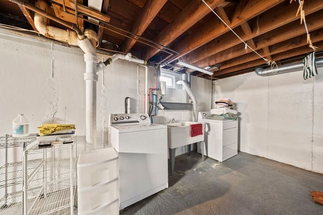 54 Safford St, Quincy, MA 02171