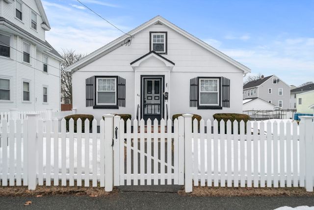 54 Safford St, Quincy, MA 02171