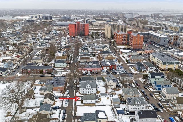 54 Safford St, Quincy, MA 02171