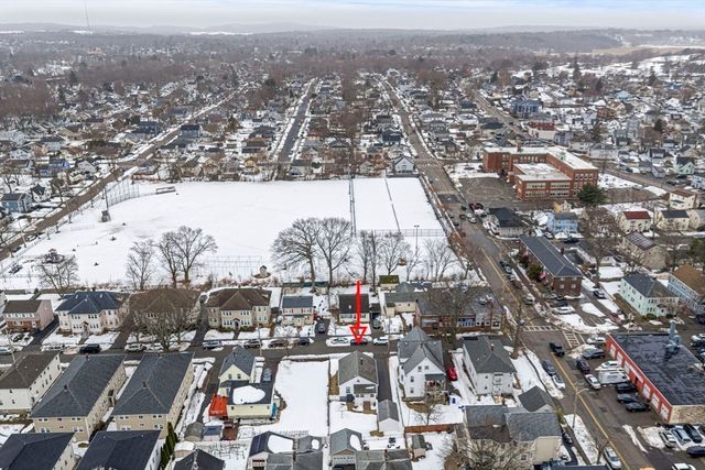 54 Safford St, Quincy, MA 02171