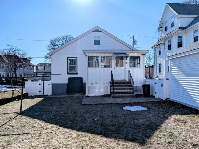 54 Safford St, Quincy, MA 02171