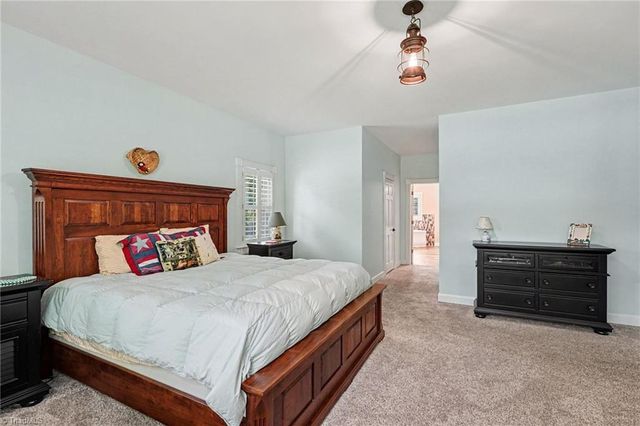 3190 Macbrandon Lane, Pfafftown, NC 27040