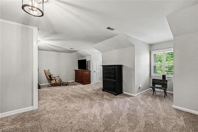 3190 Macbrandon Lane, Pfafftown, NC 27040