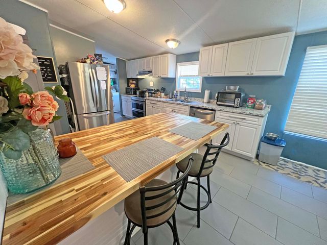 1135 Ralph Bell Road, Summerton, SC 29148