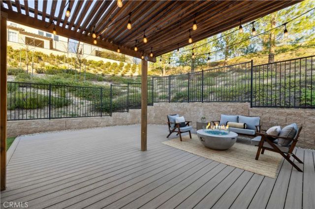 20629 W Chestnut Circle, Porter Ranch, CA 91326