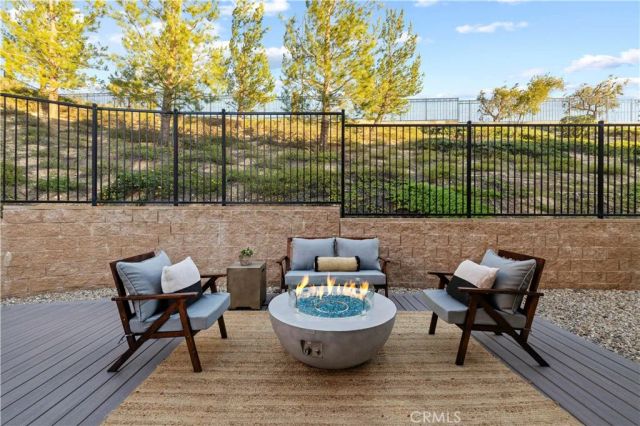 20629 W Chestnut Circle, Porter Ranch, CA 91326