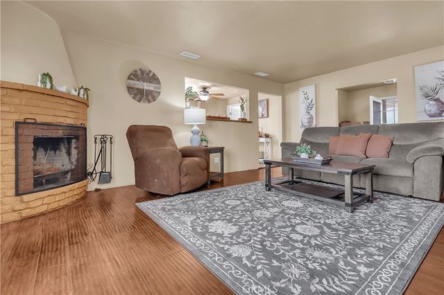 1414 W Shorb, Alhambra, CA 91803