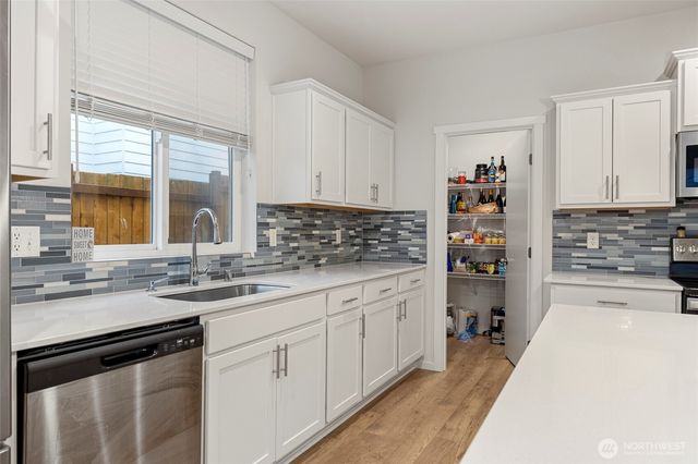 2113 Lancaster Drive, Ferndale, WA 98248