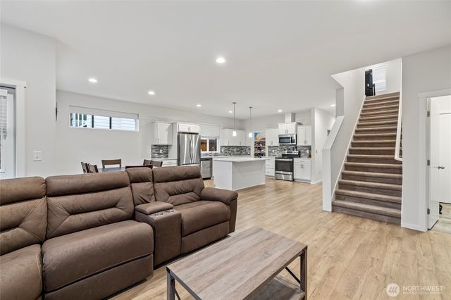 2113 Lancaster Drive, Ferndale, WA 98248