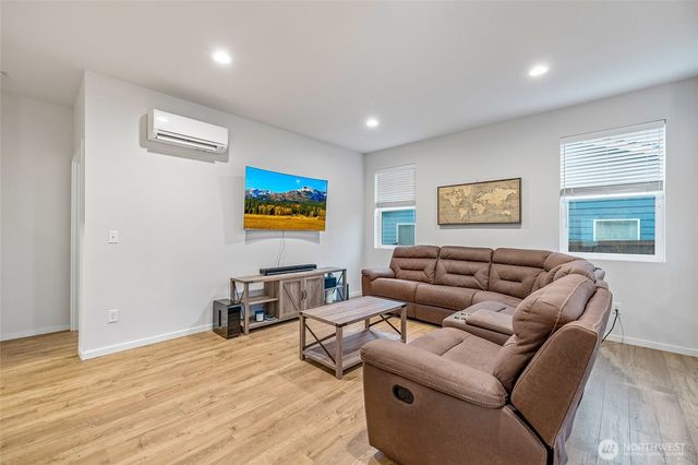 2113 Lancaster Drive, Ferndale, WA 98248