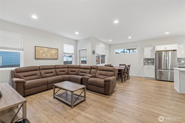 2113 Lancaster Drive, Ferndale, WA 98248